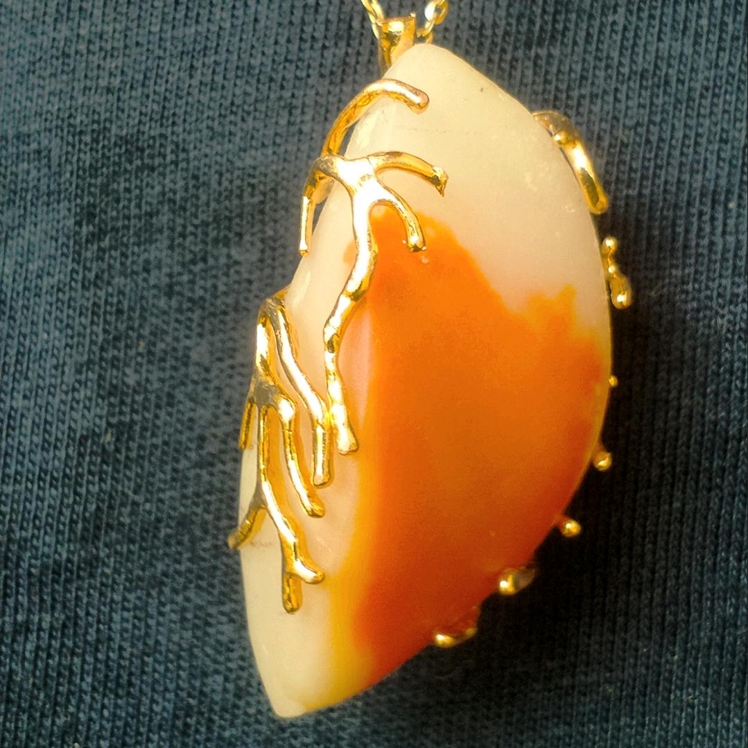 阿达西捡玉百货店