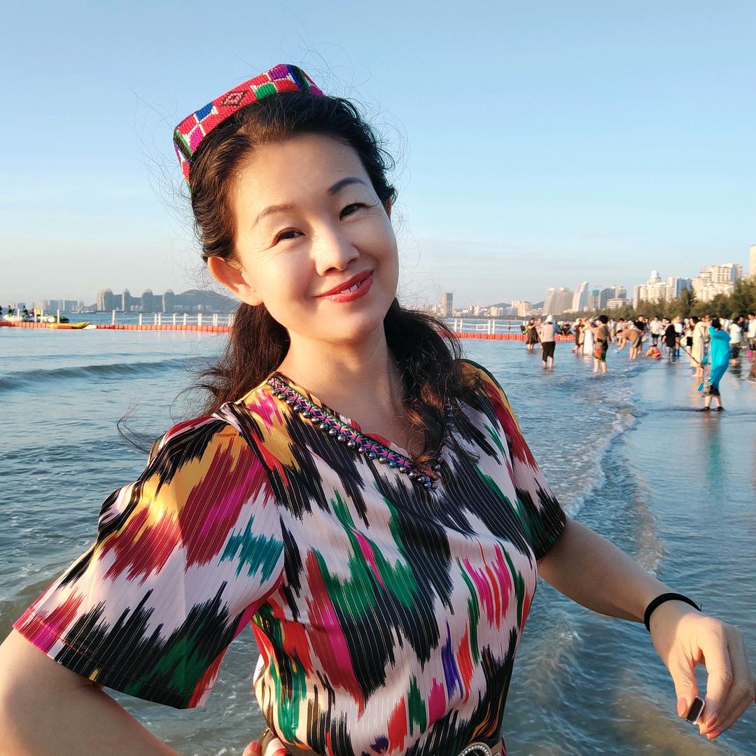 吐鲁番晓宇新疆舞