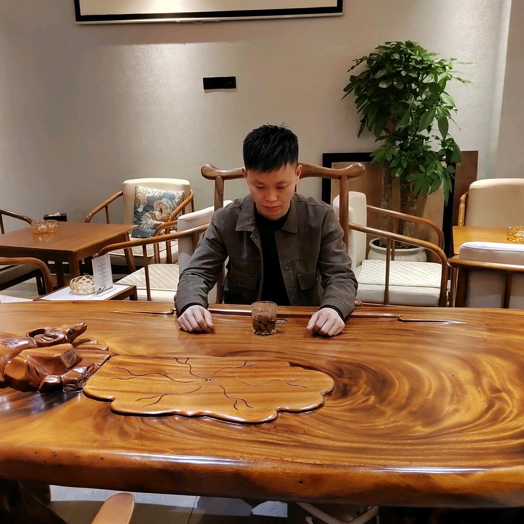 成都90后装修水电小翟