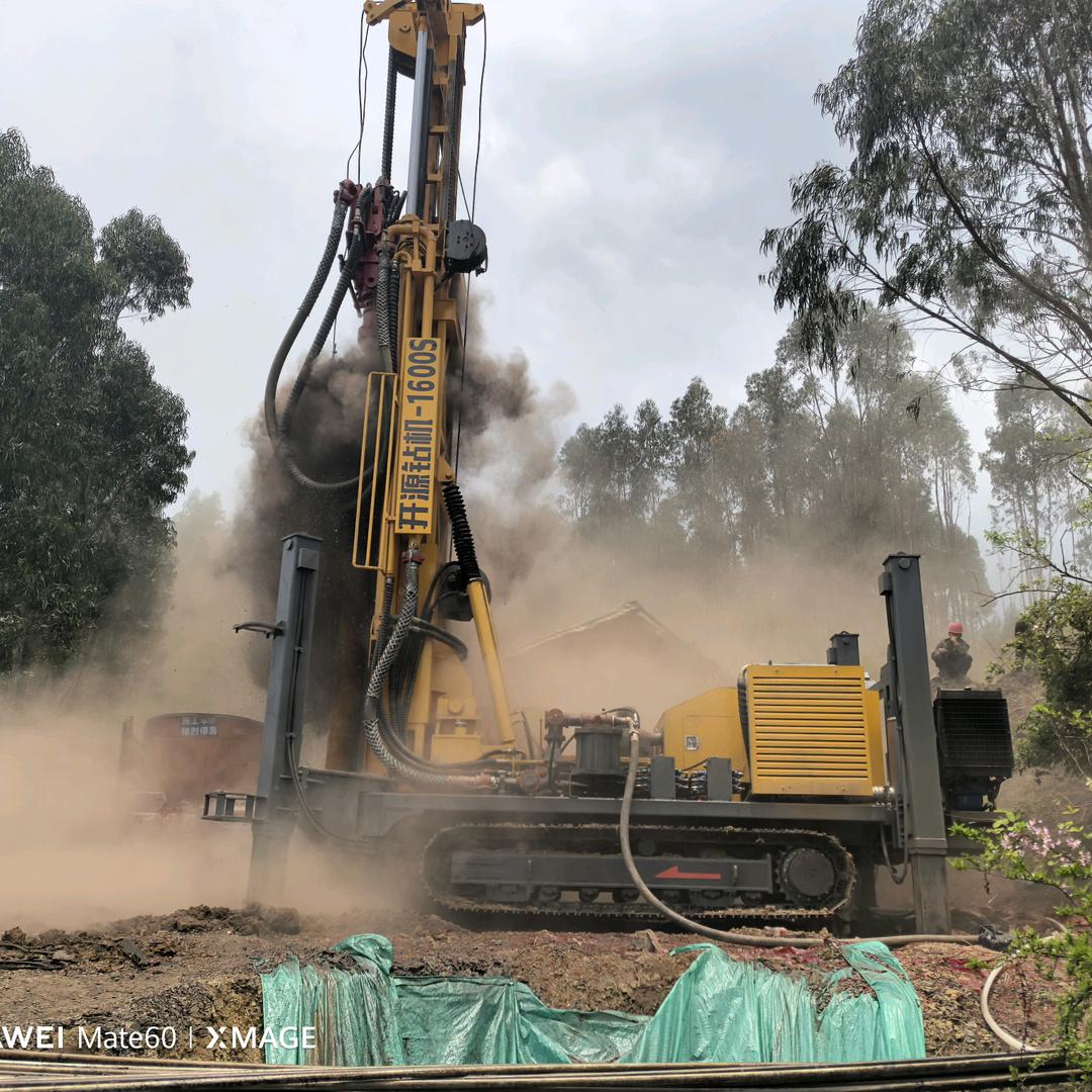 云南拓俊快速钻井队（小王）