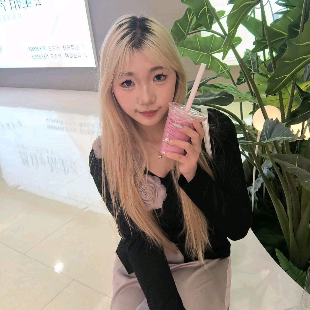 豆鲨包 🦈（红浪漫头牌38号技师💃）