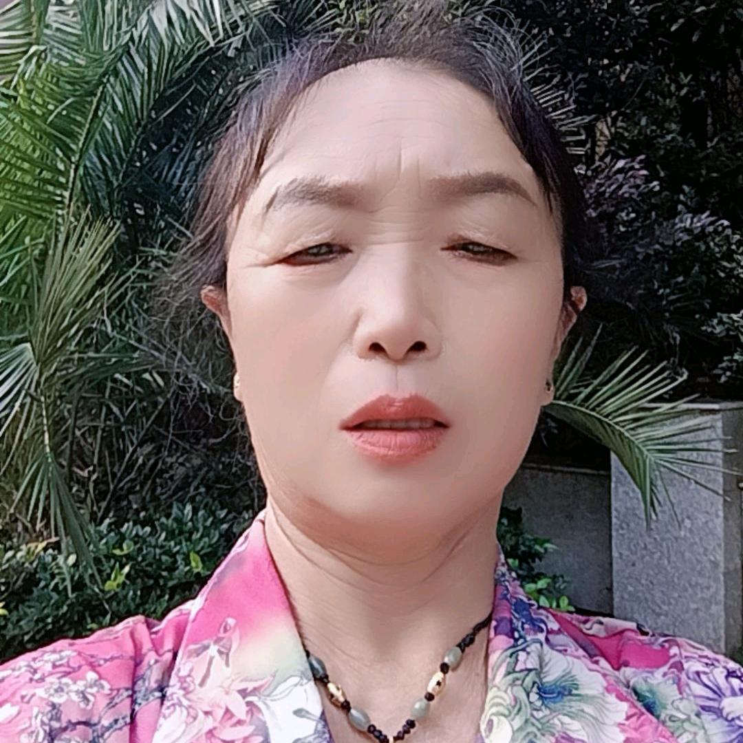 苦命姐.
