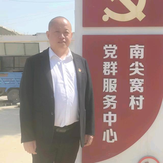 小梁书记