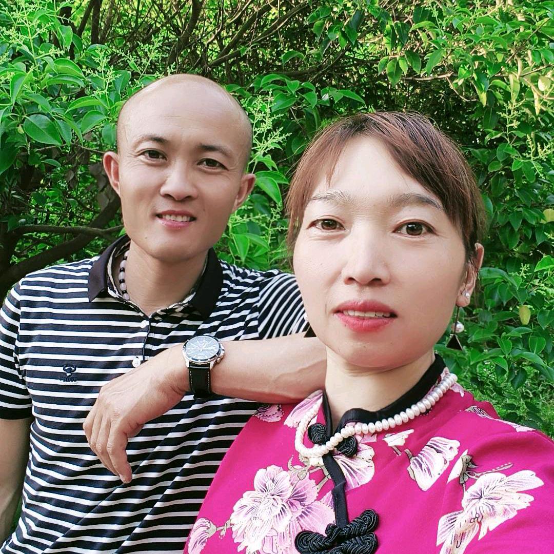 手劉余香🌻🌻💐💐夫妻同心
