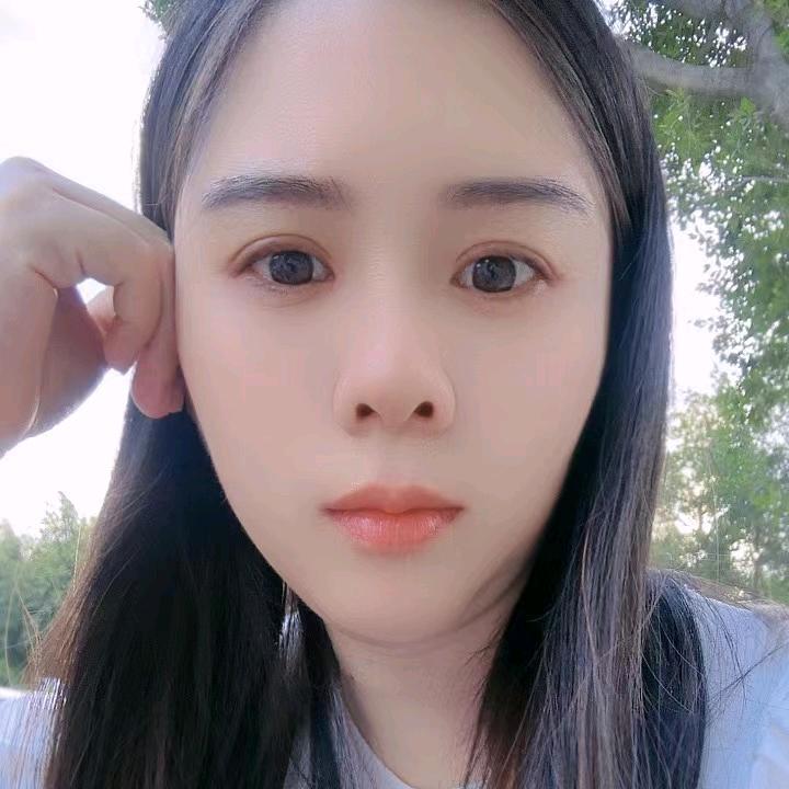 衣间女装穿搭