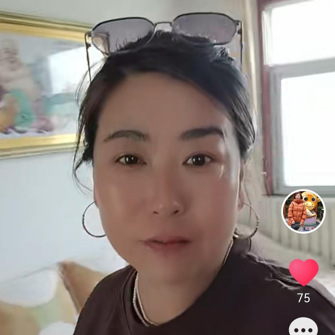 霞姐（洪海冷库），每天下午5点开播
