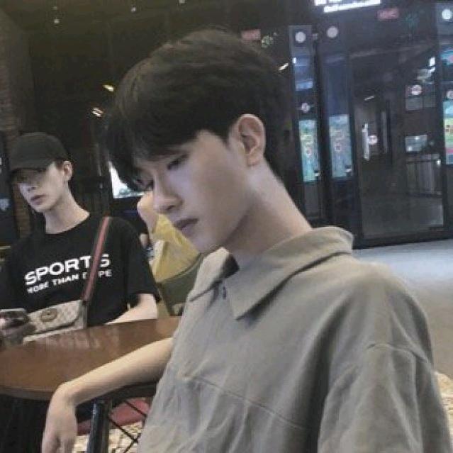 自作多情的小帅