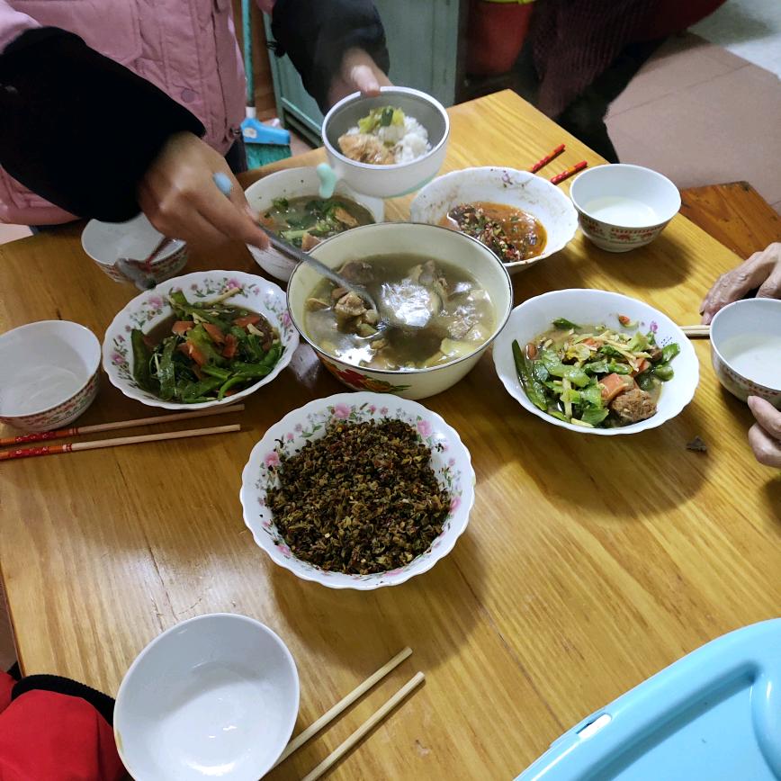 羡慕别人的饭菜