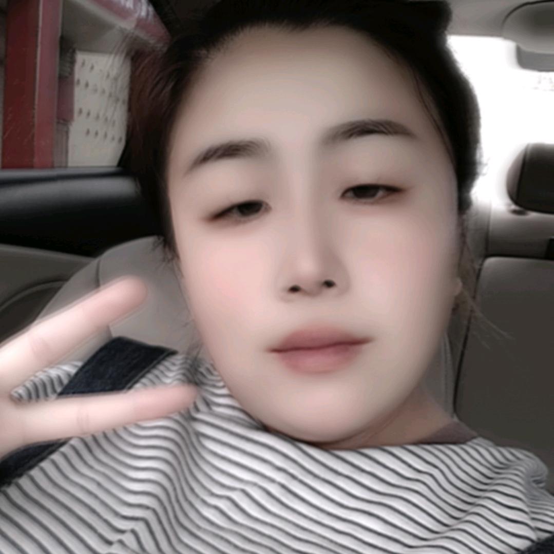 相差10岁的夫妻