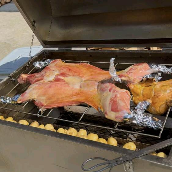 湖北荆门京山流动烤全羊