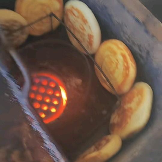 火烧馍西施