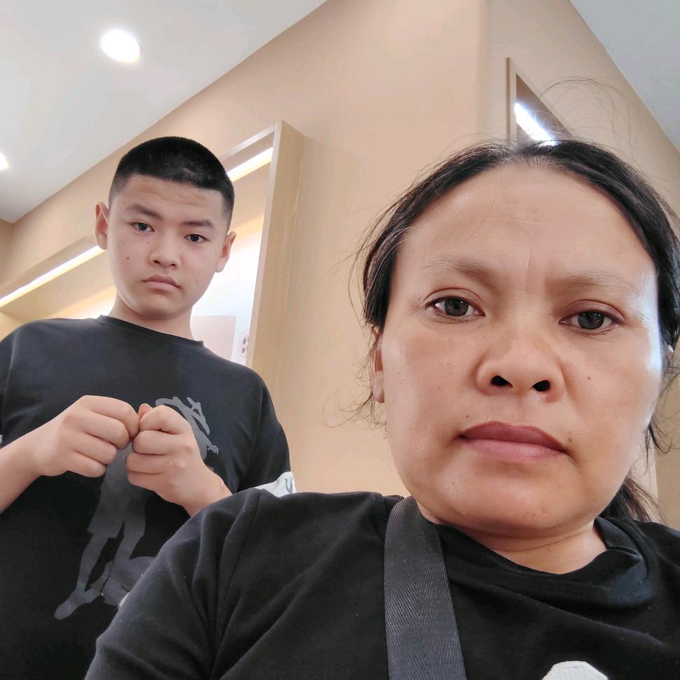 阿城按摩。盲人推拿，刮痧，拔罐