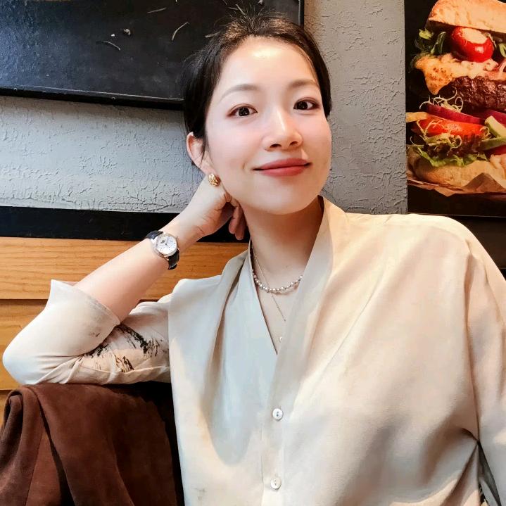 幸运燕儿-爆款穿搭