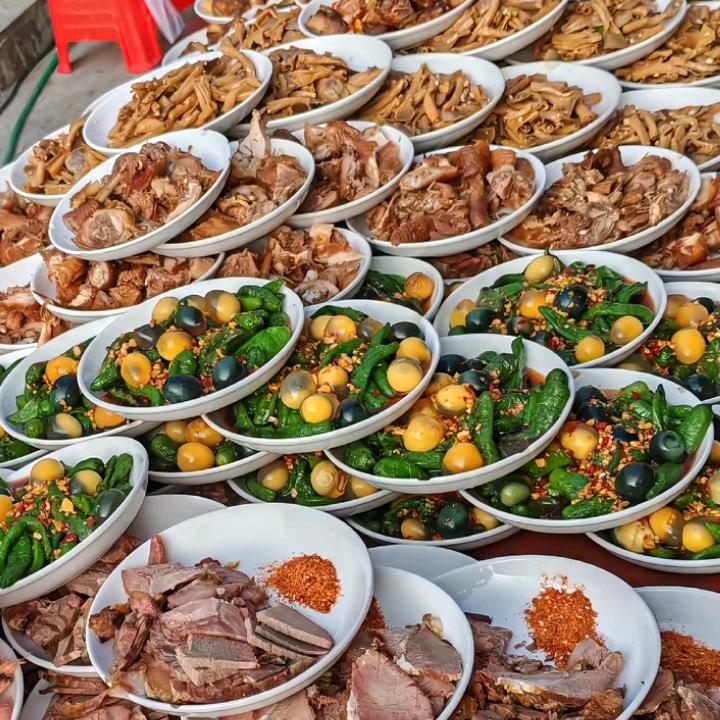 罗厨师租你办边床