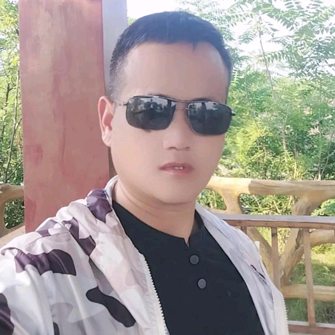龙哥
