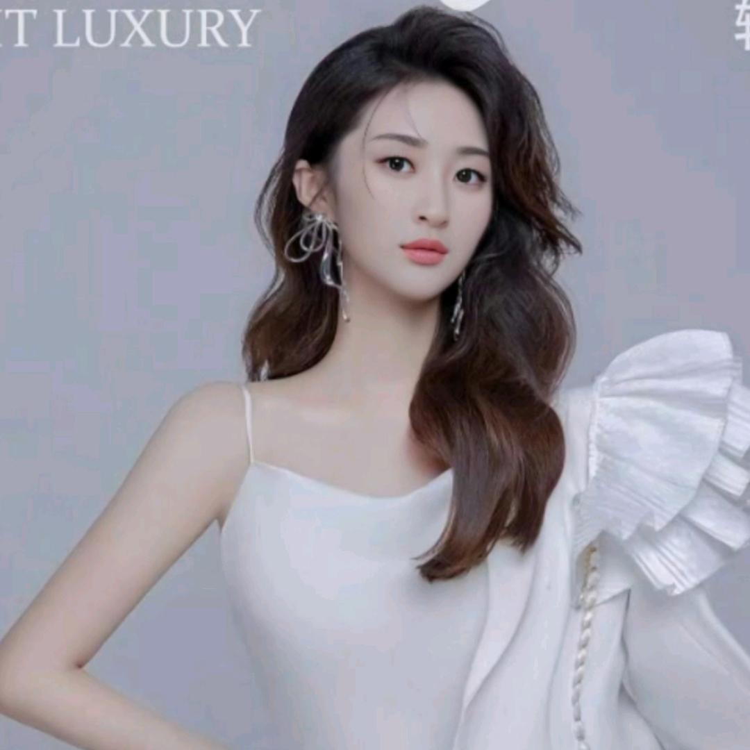 @玥儿🌹（不配两个嘉年华）