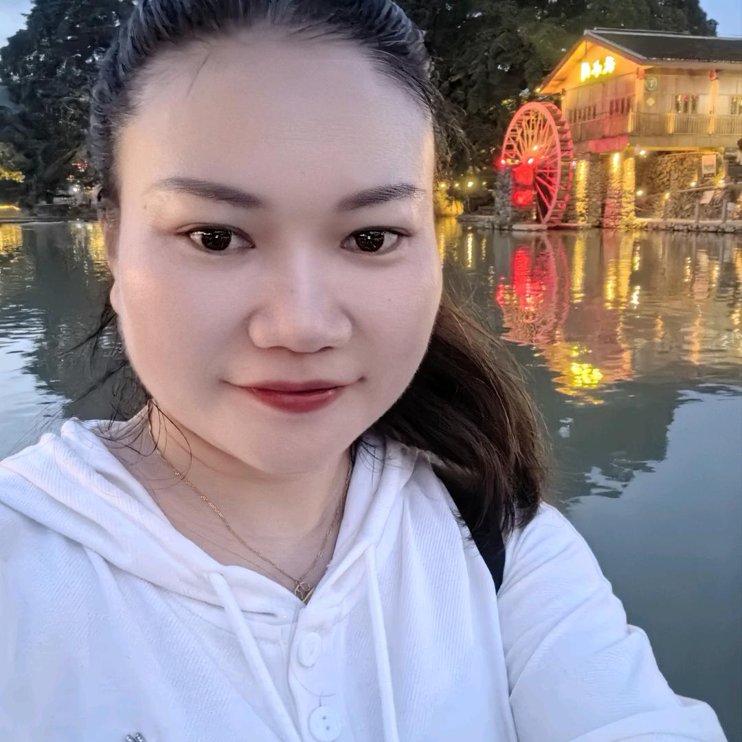 时尚穿搭女装