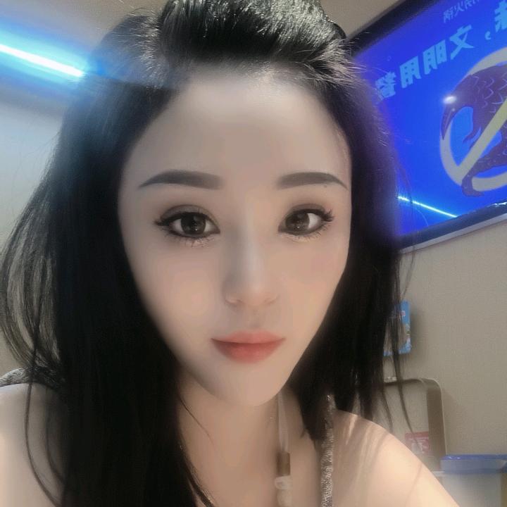 爱莉