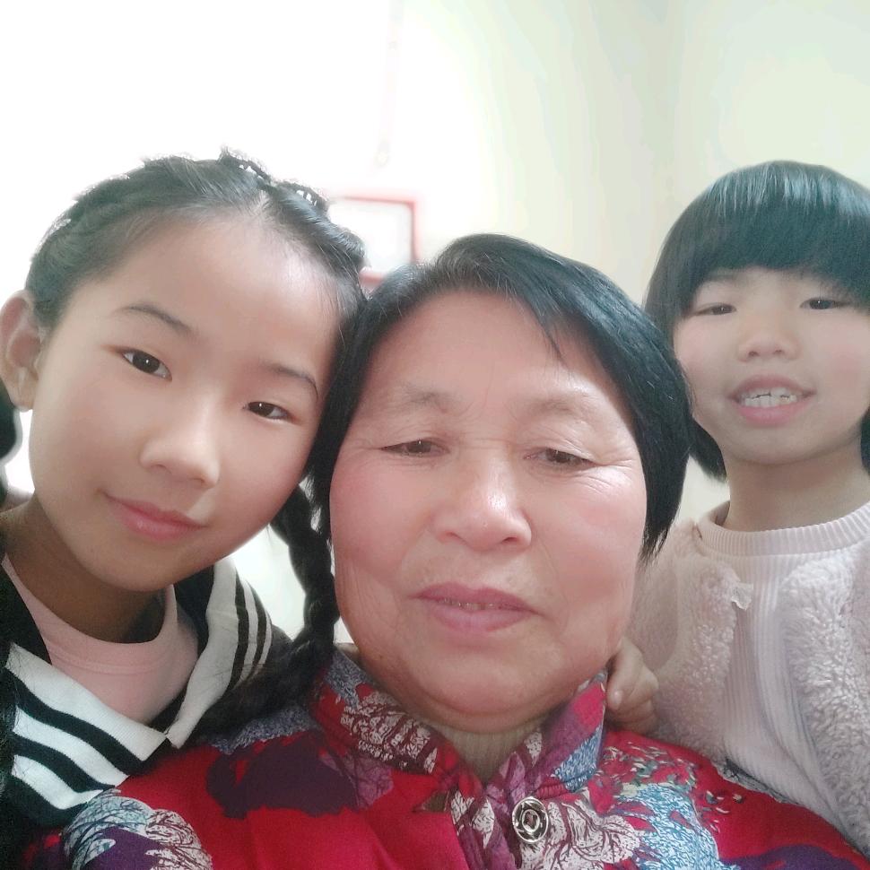 李书玲和闫嘉雨