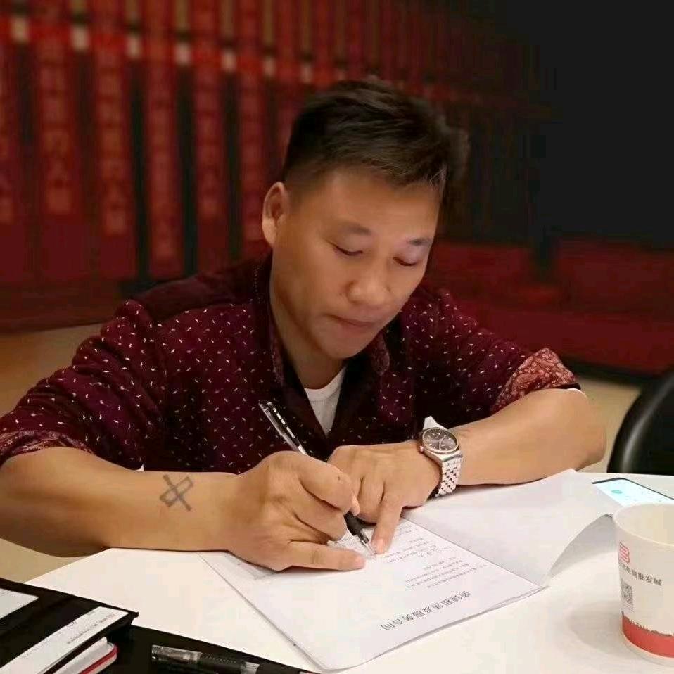 崔老三蔬菜批发。结民分店。各餐饮业订购配