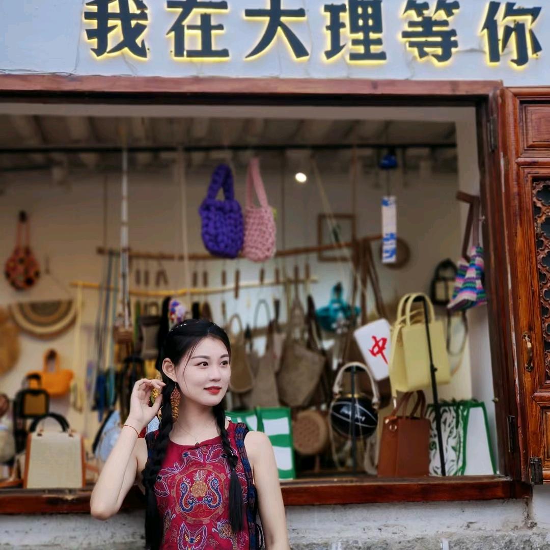 A踮起脚尖拥抱阳光_