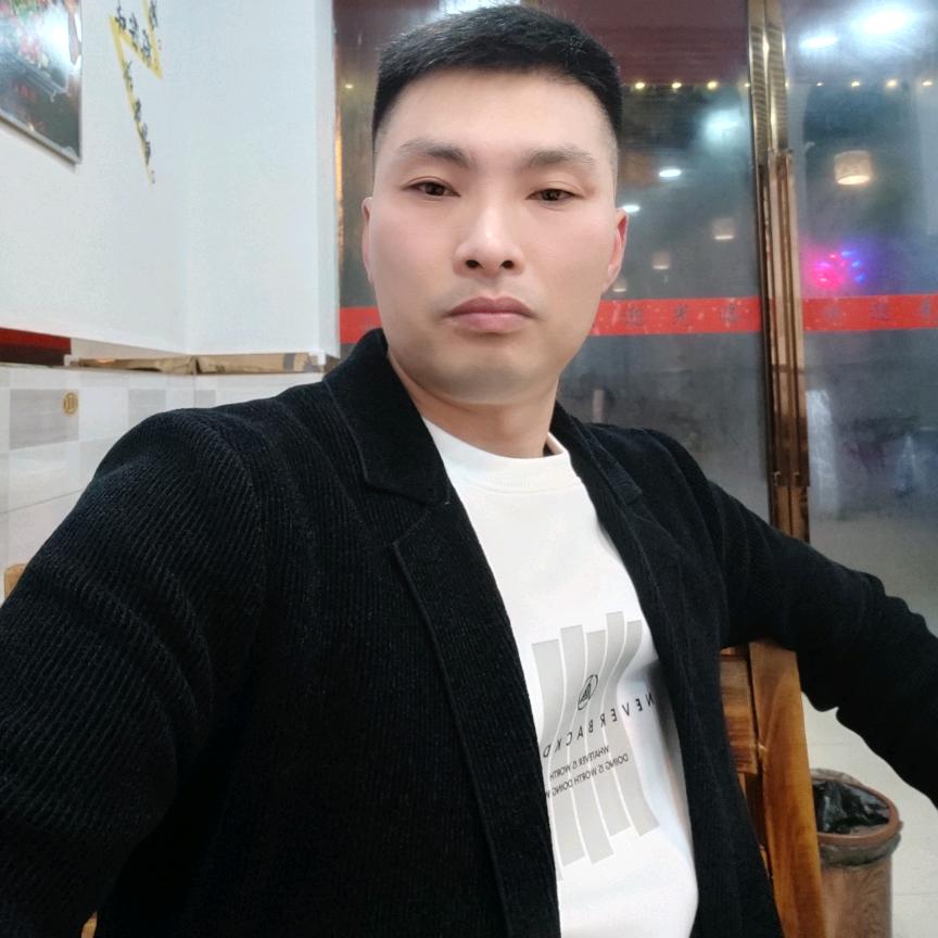 靓男