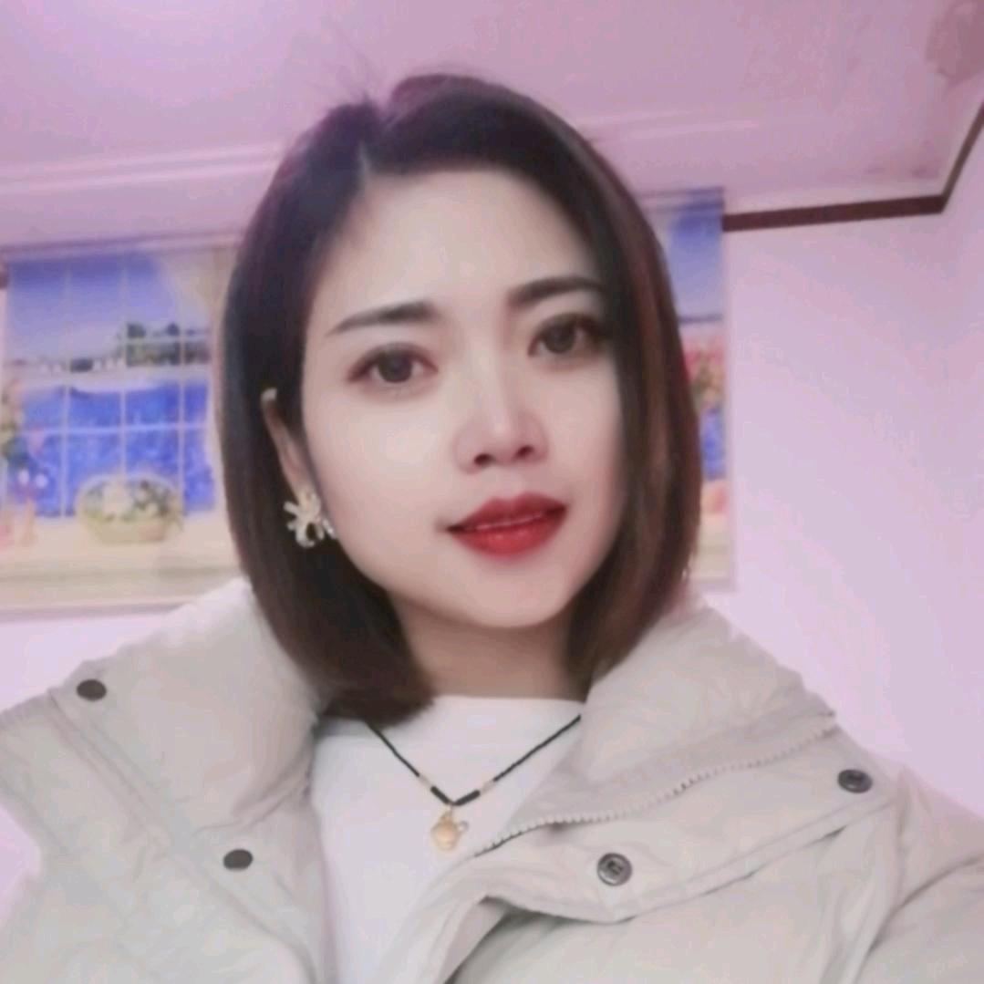莹莹
