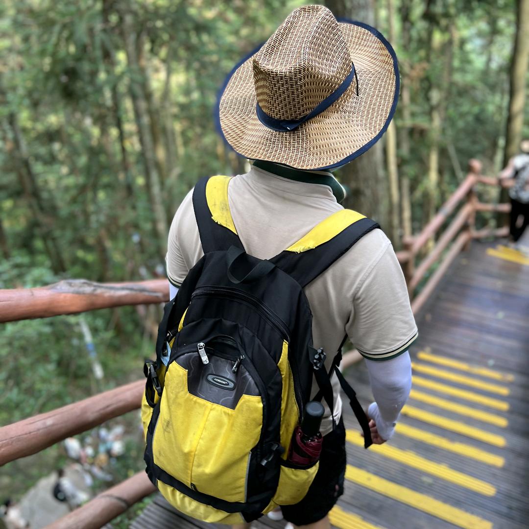 深圳埃尔法跨境车林哥