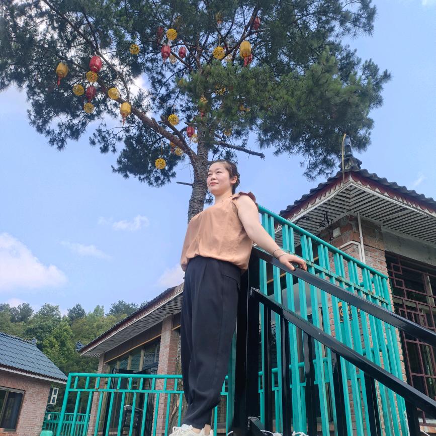 A距离产生美