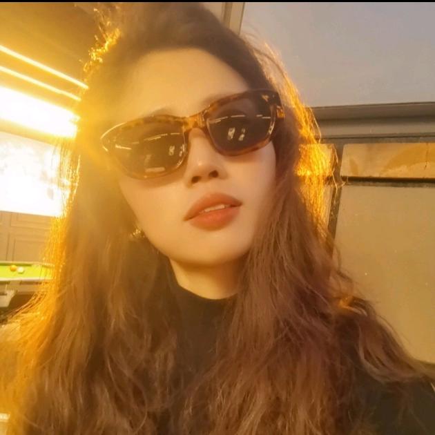 ┏ (^ω^)=☞遖汸菇娘💕