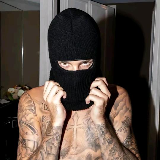 闷骚火热公蟑螂🪳