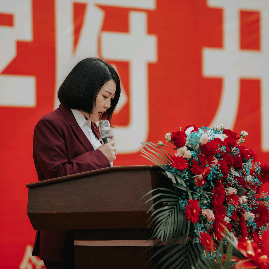 王台 新城学府 刘晓翠