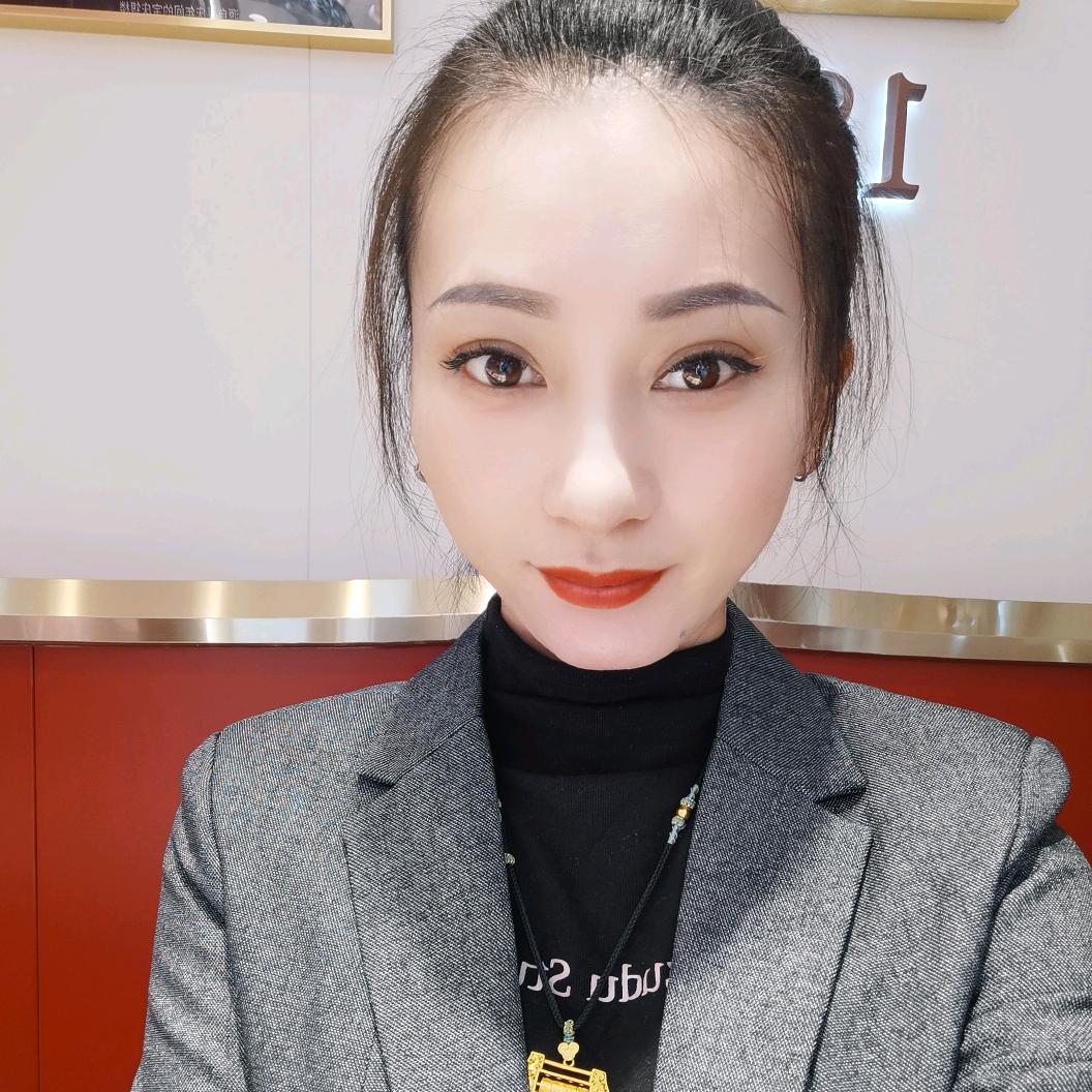 娜娜爱小雨