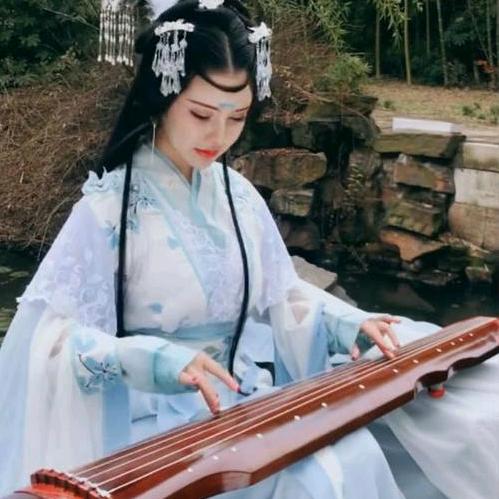 琴🎻韵竹语🎋