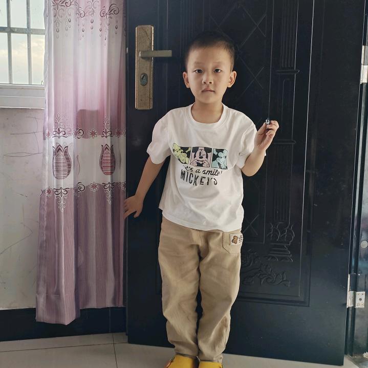 睿睿吖