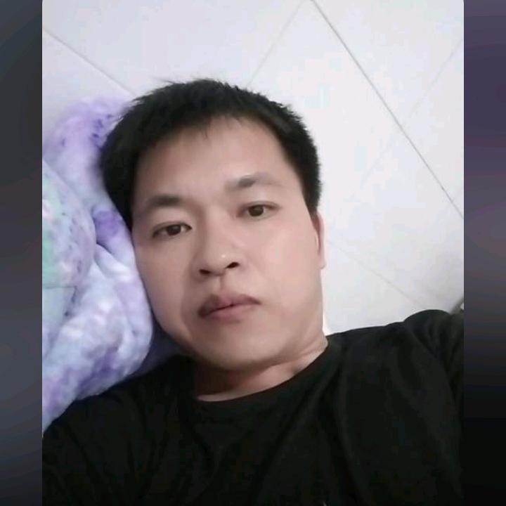 李毅李鑫