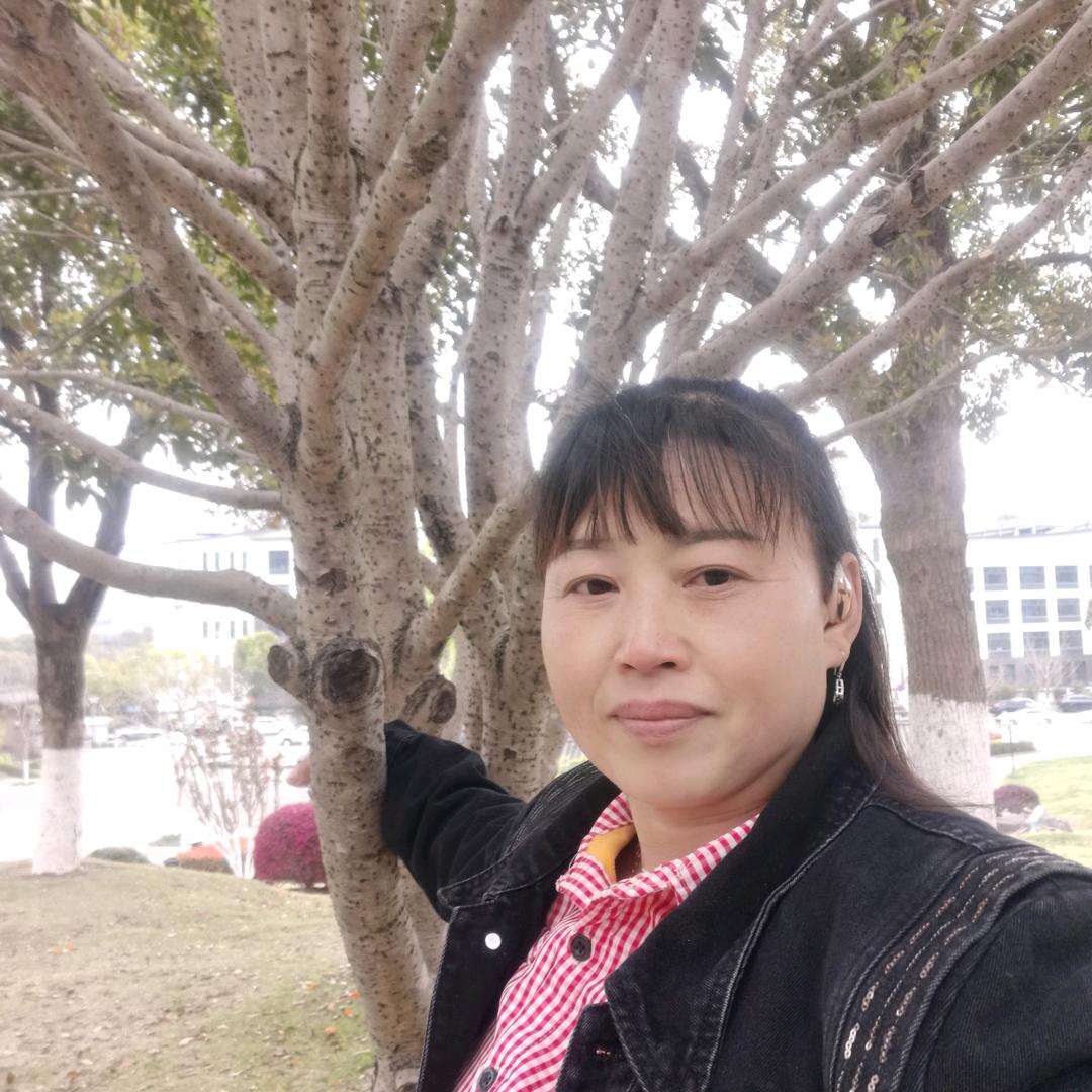 诗歌相拥