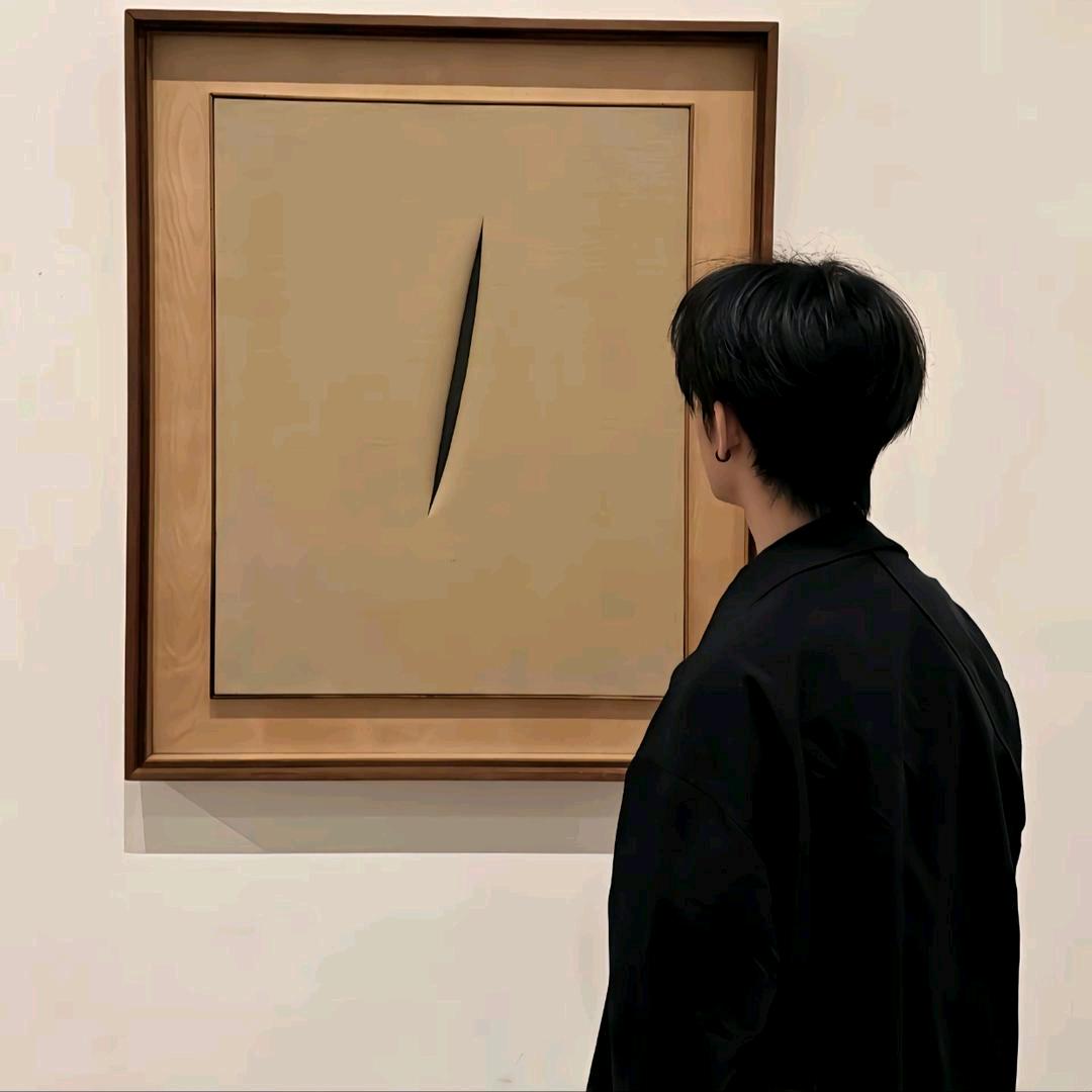 爱她的人她不爱