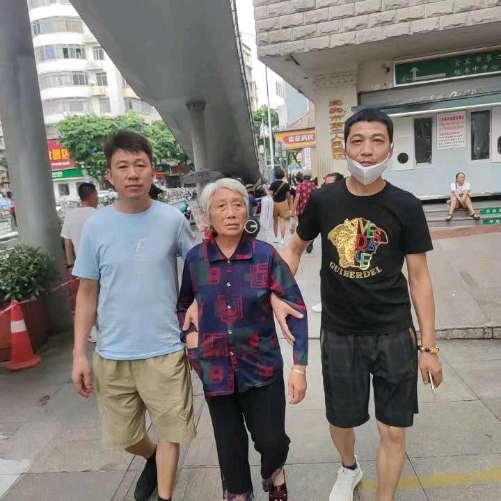 涛哥不拽。