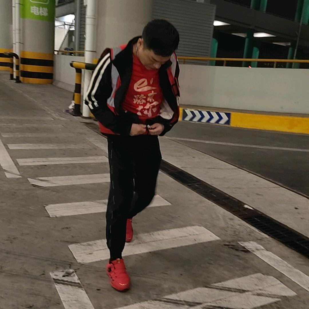 @渔樂⭕️里的（姜公子）0915