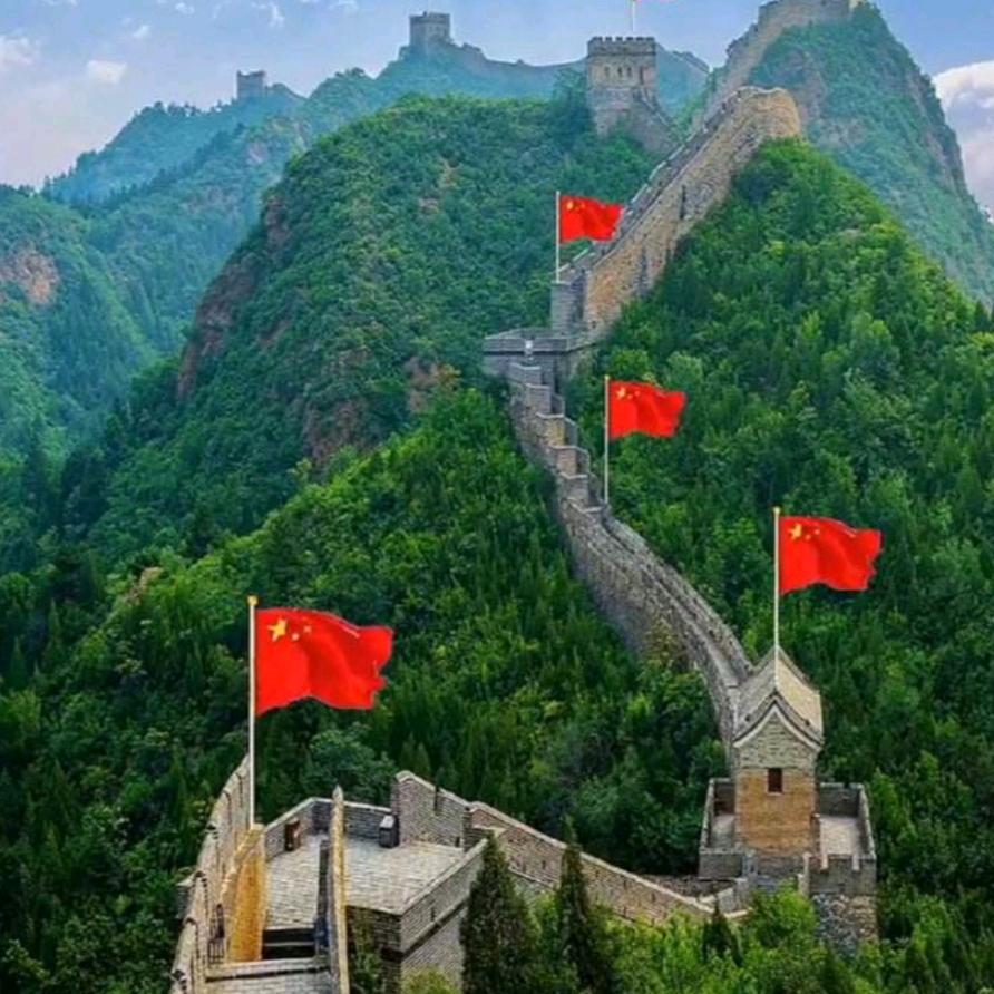 向伟人致敬！