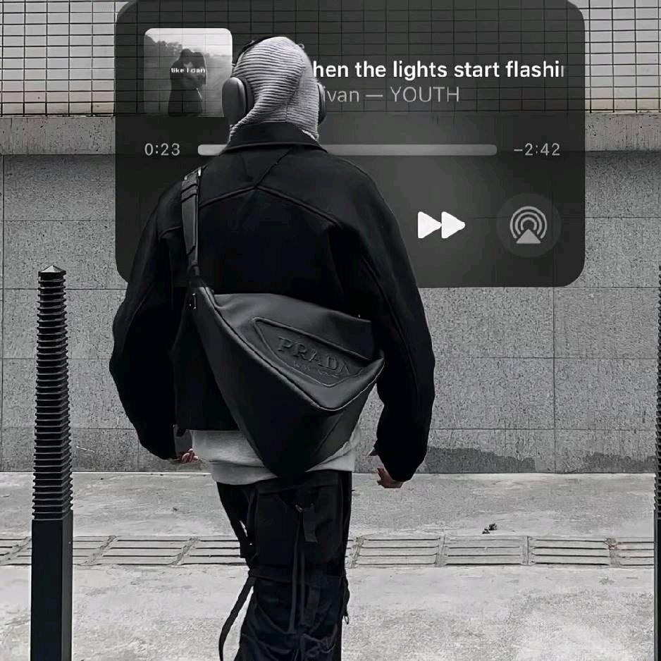 啊D.
