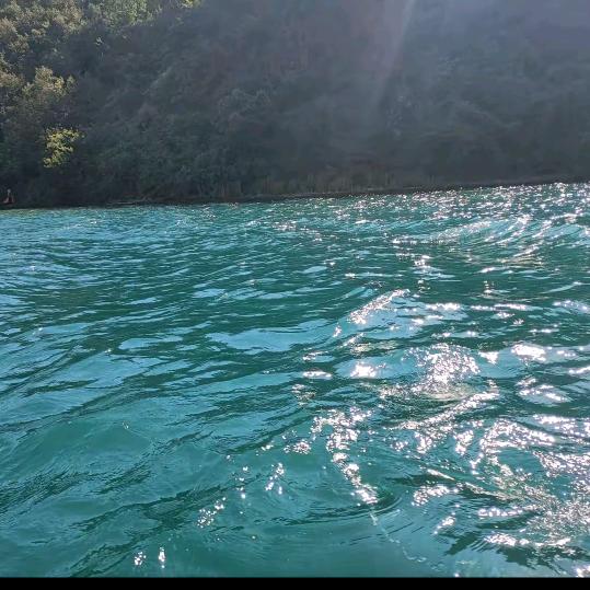 不发脾气只发财