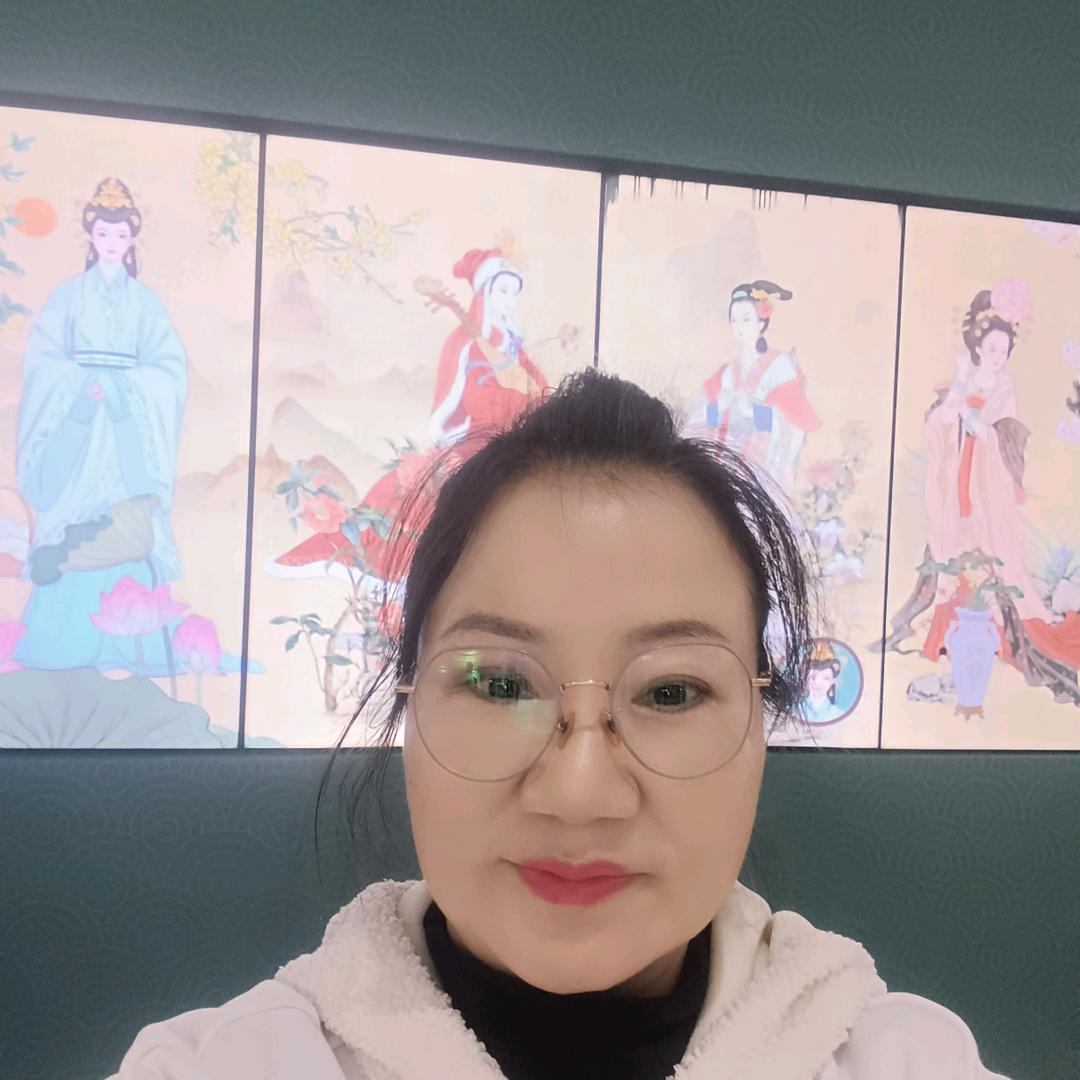 凤萍水族鱼缸布景销售及各种器财批发