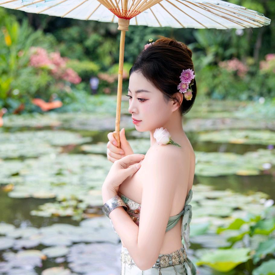 丽多贝儿古柏店慧慧