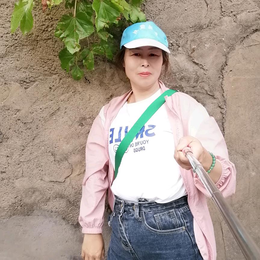 开心的外婆