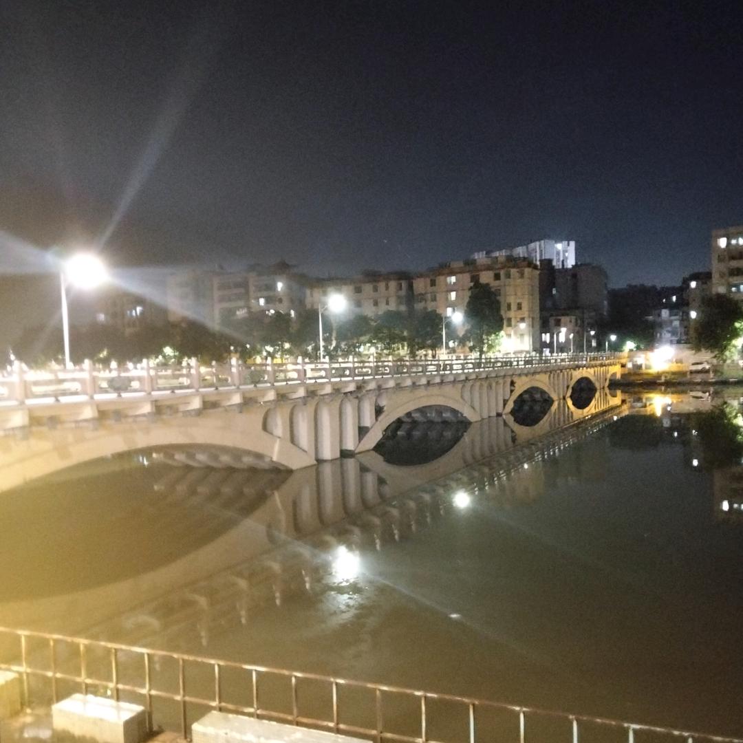 @阿饼