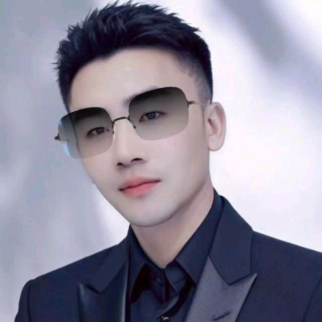 贺飞
