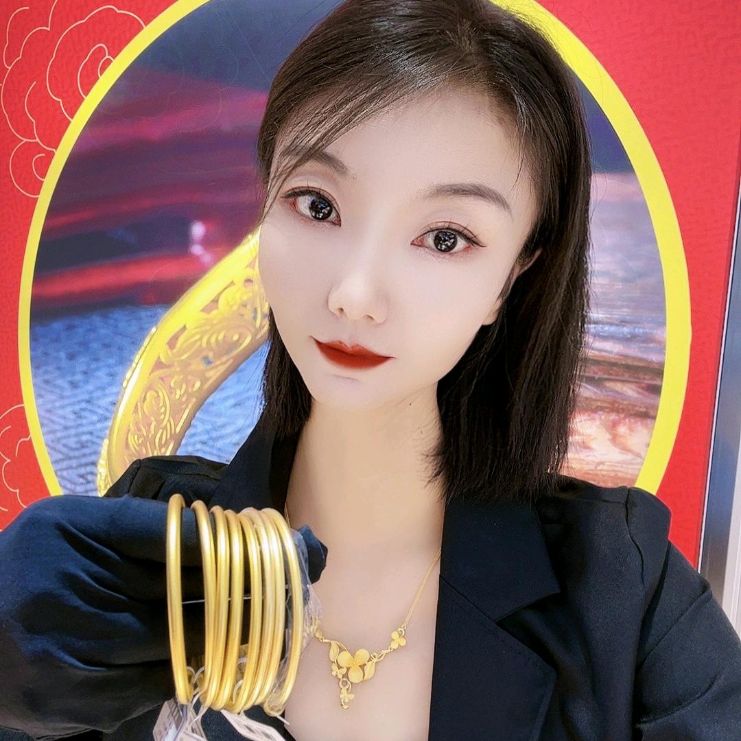 家瑞珠宝店长高霞