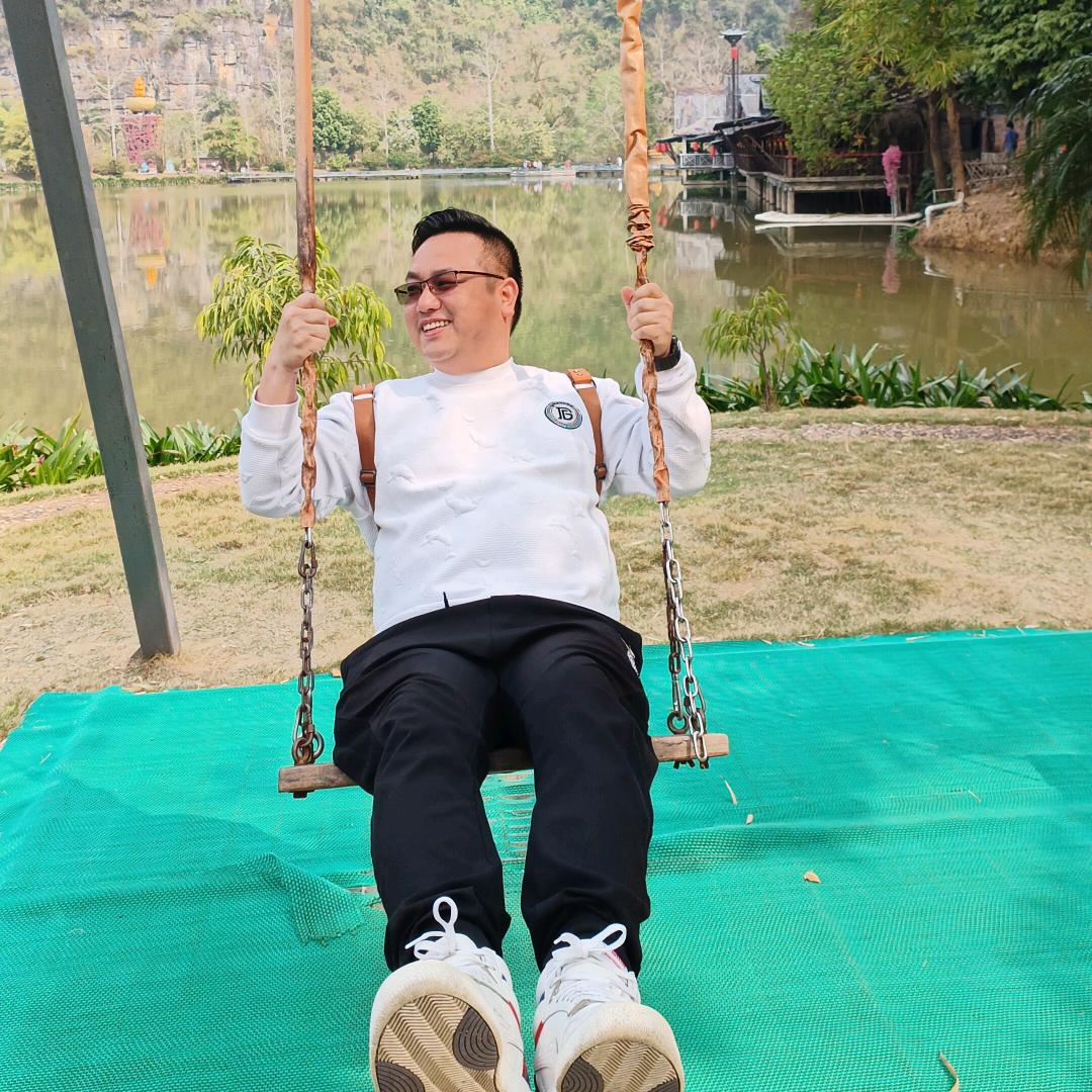 翱翔